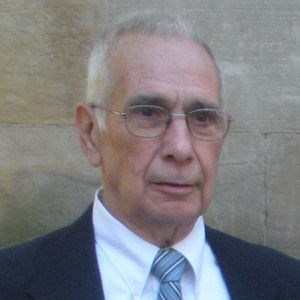 Obituary of LAWRENCE W. DUNCAN DUNCAN