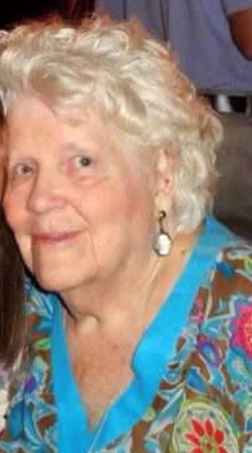 Obituary of Julianne Mills Hamwey