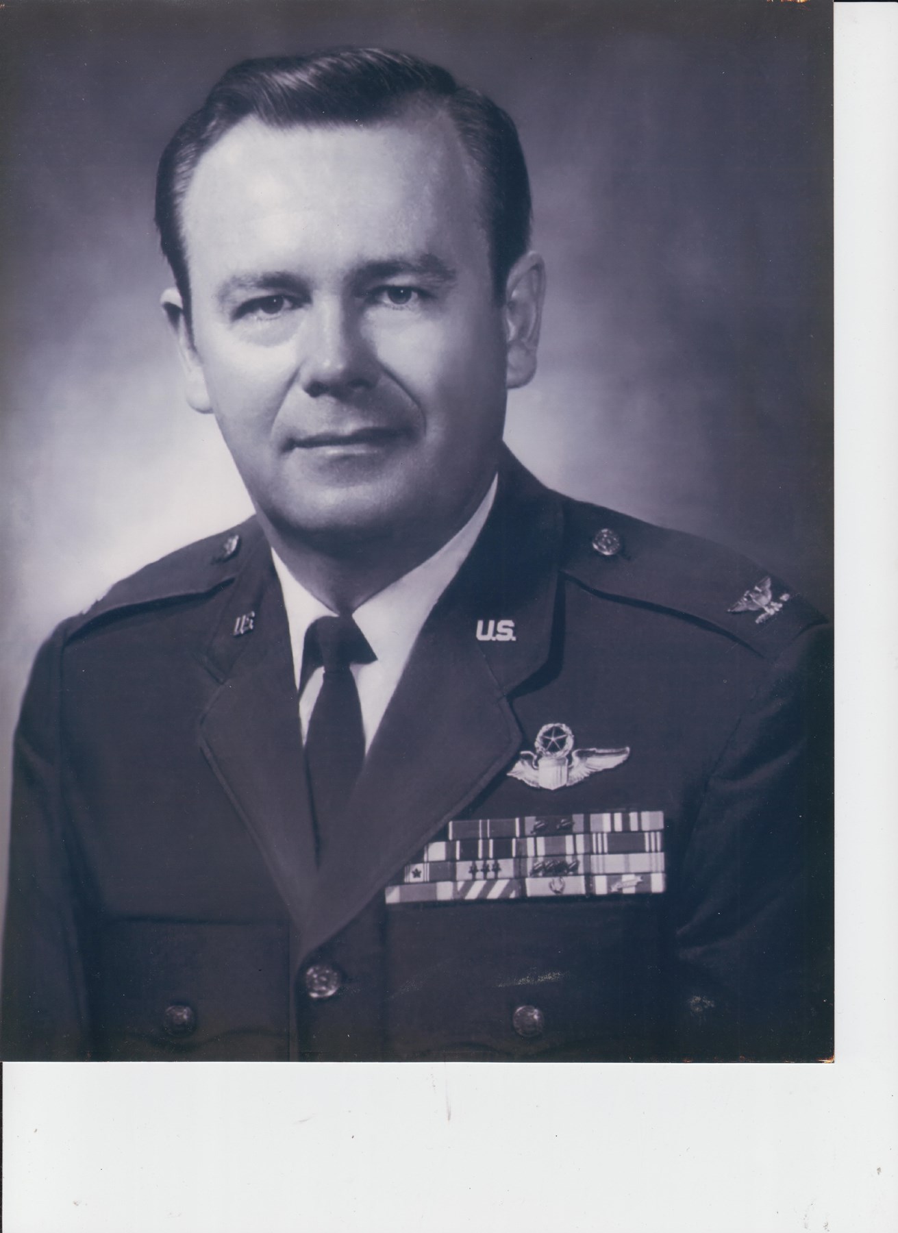 Obituary of Col. John W. Sundquist ,USAF (Ret.)
