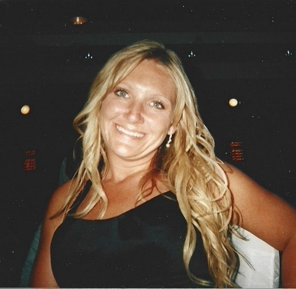 Obituary of Valerie Lynn Overton