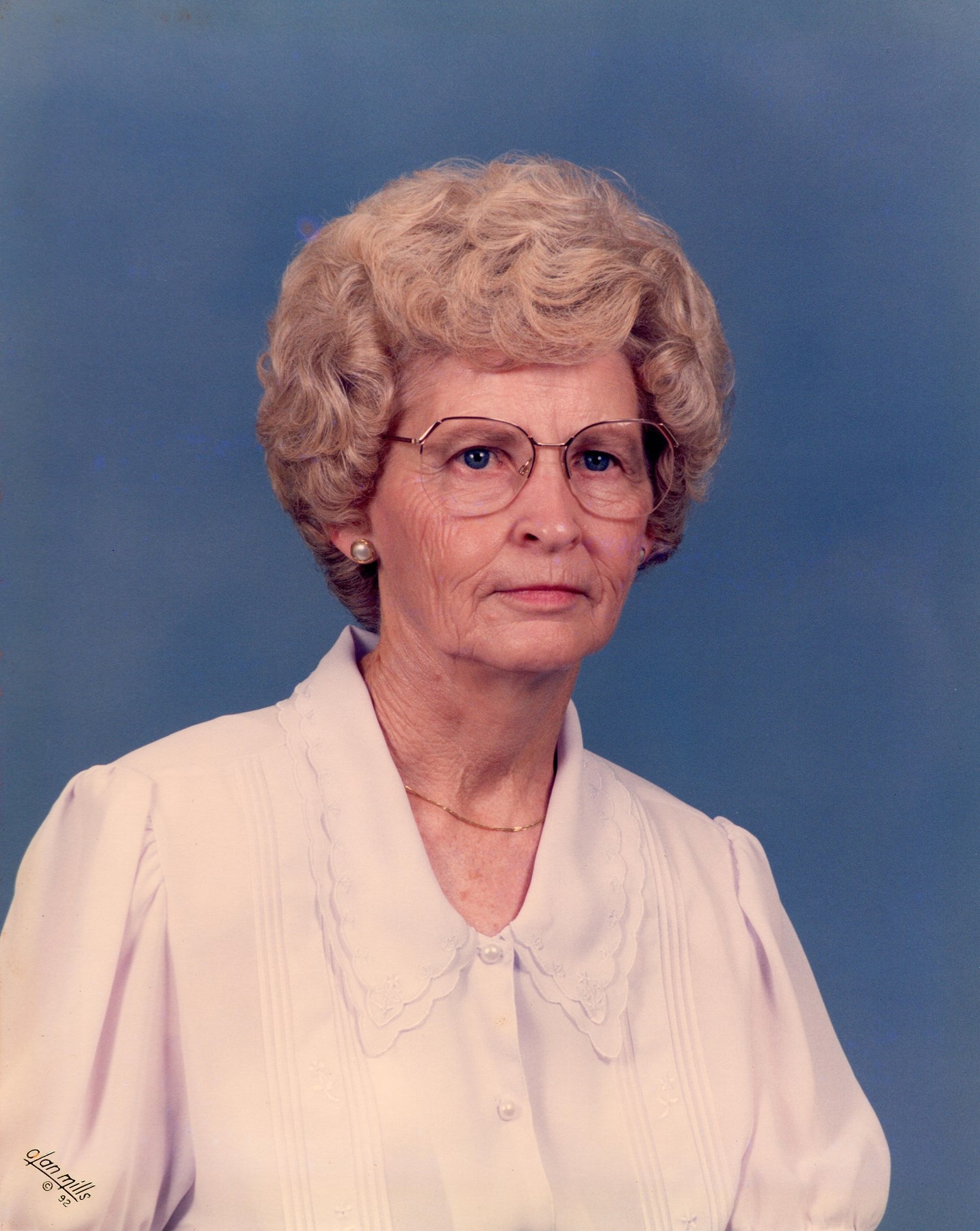 Obituary of Evelyne Lambeth Myers