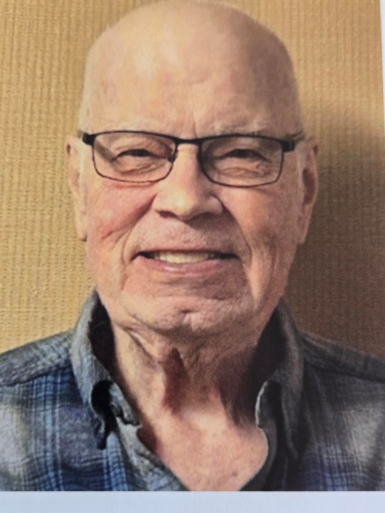 Obituary of Lester Glenn Luurtsema