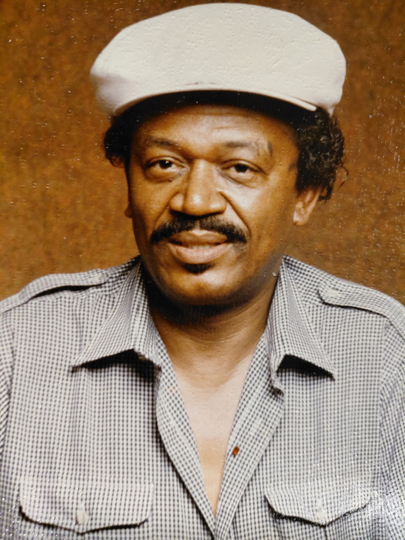 Obituary of Charles Earl Lemons