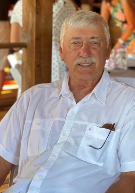 Obituario de Mike L.  Hardin "Senior"