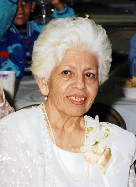 Obituary of Carmen L. Medina
