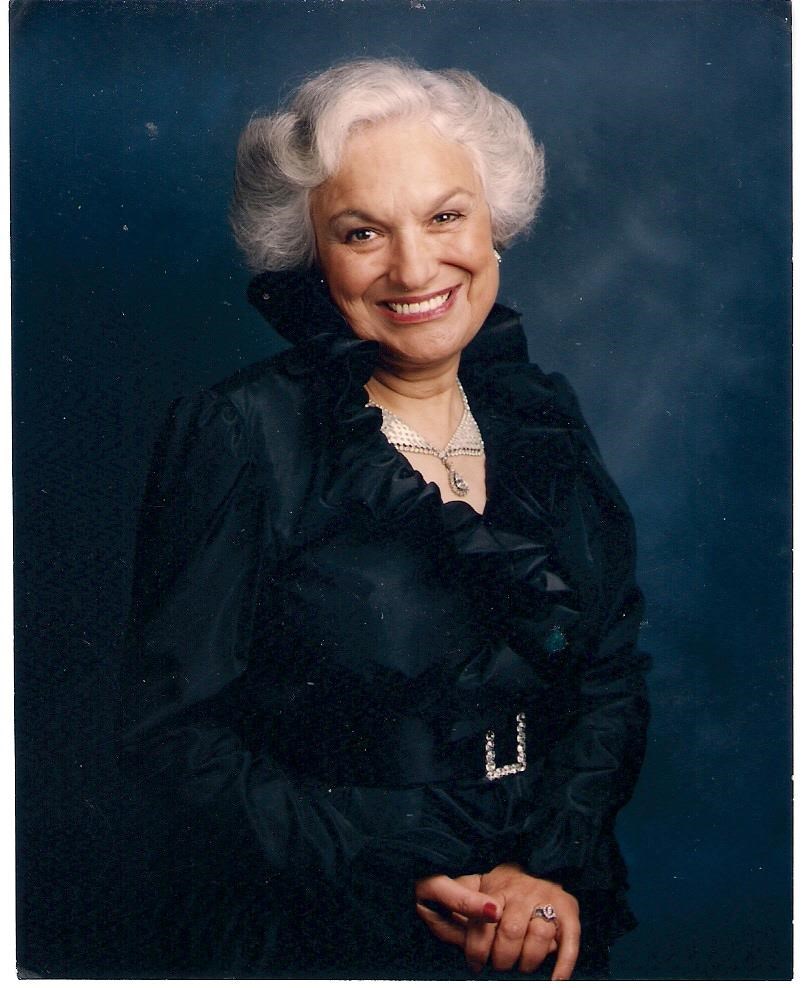 Obituary of Carolyn George DeMoss