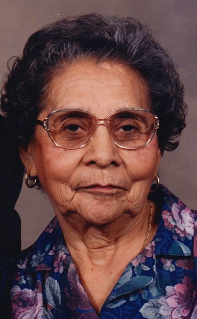 Obituary of Herminia De Luna Rios