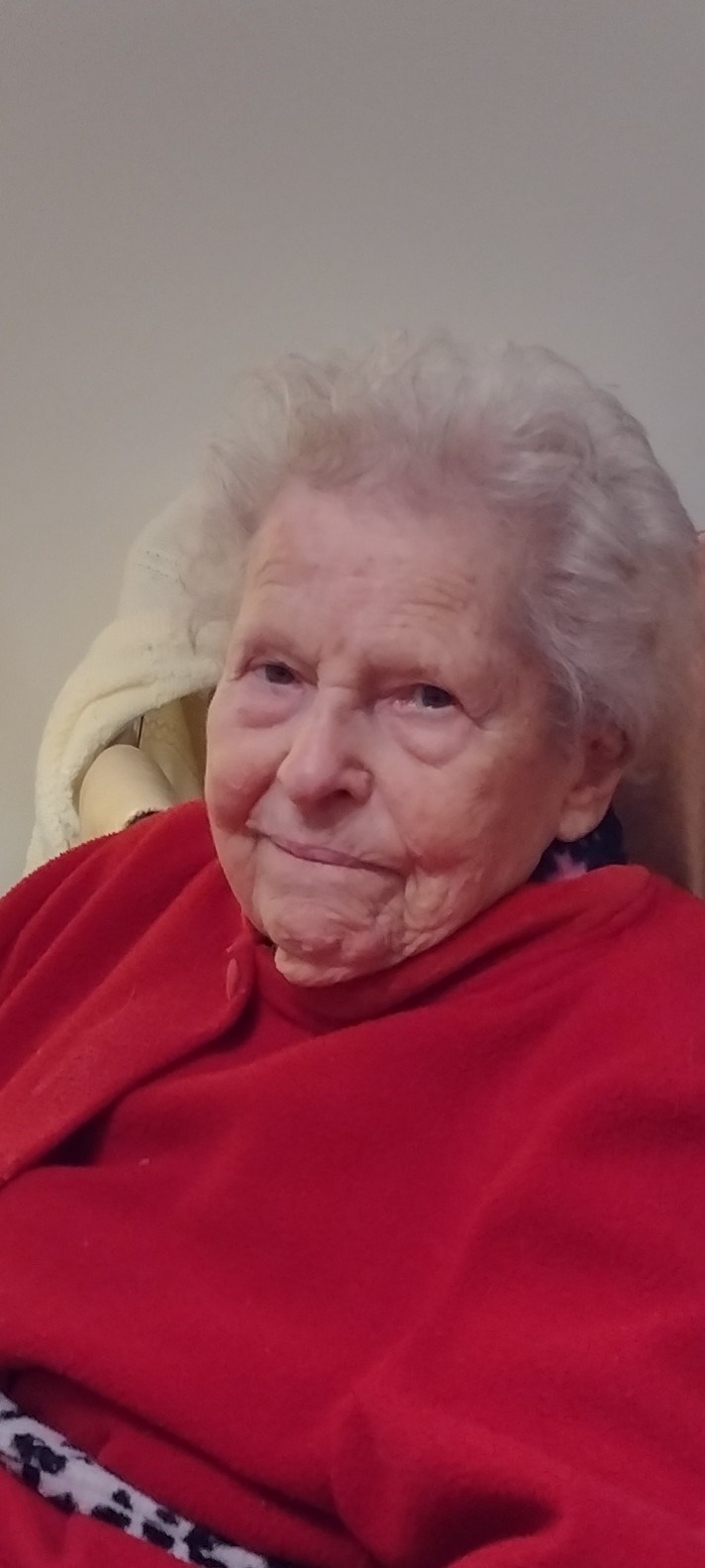 Avis de décès de Helen (Mapes) Loughlin