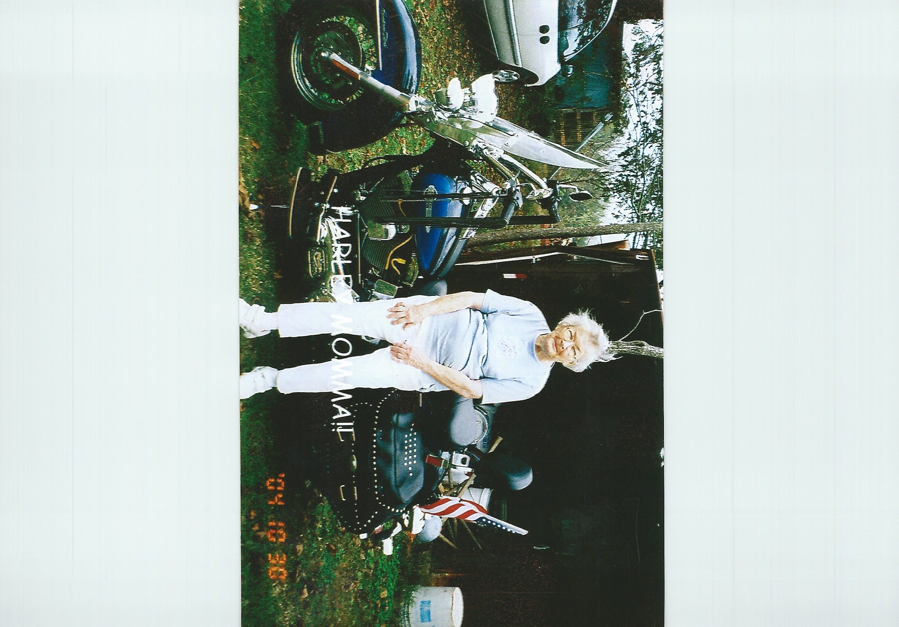 Obituario de Agnes Louise Montgomery