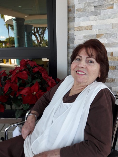Obituary of Gloria Guerrero