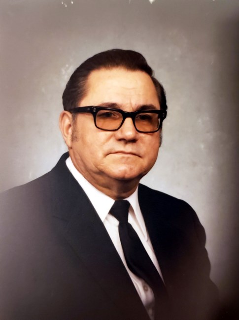Obituario de Clair A "Cap" Kepler