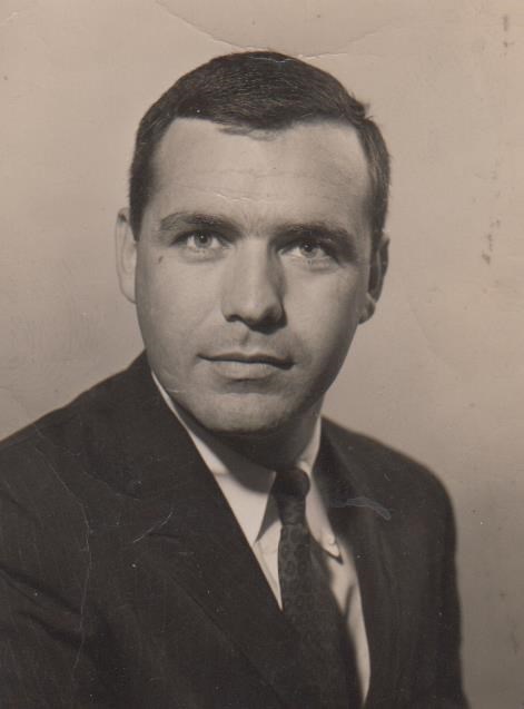 Obituary of Frank E. Farmer