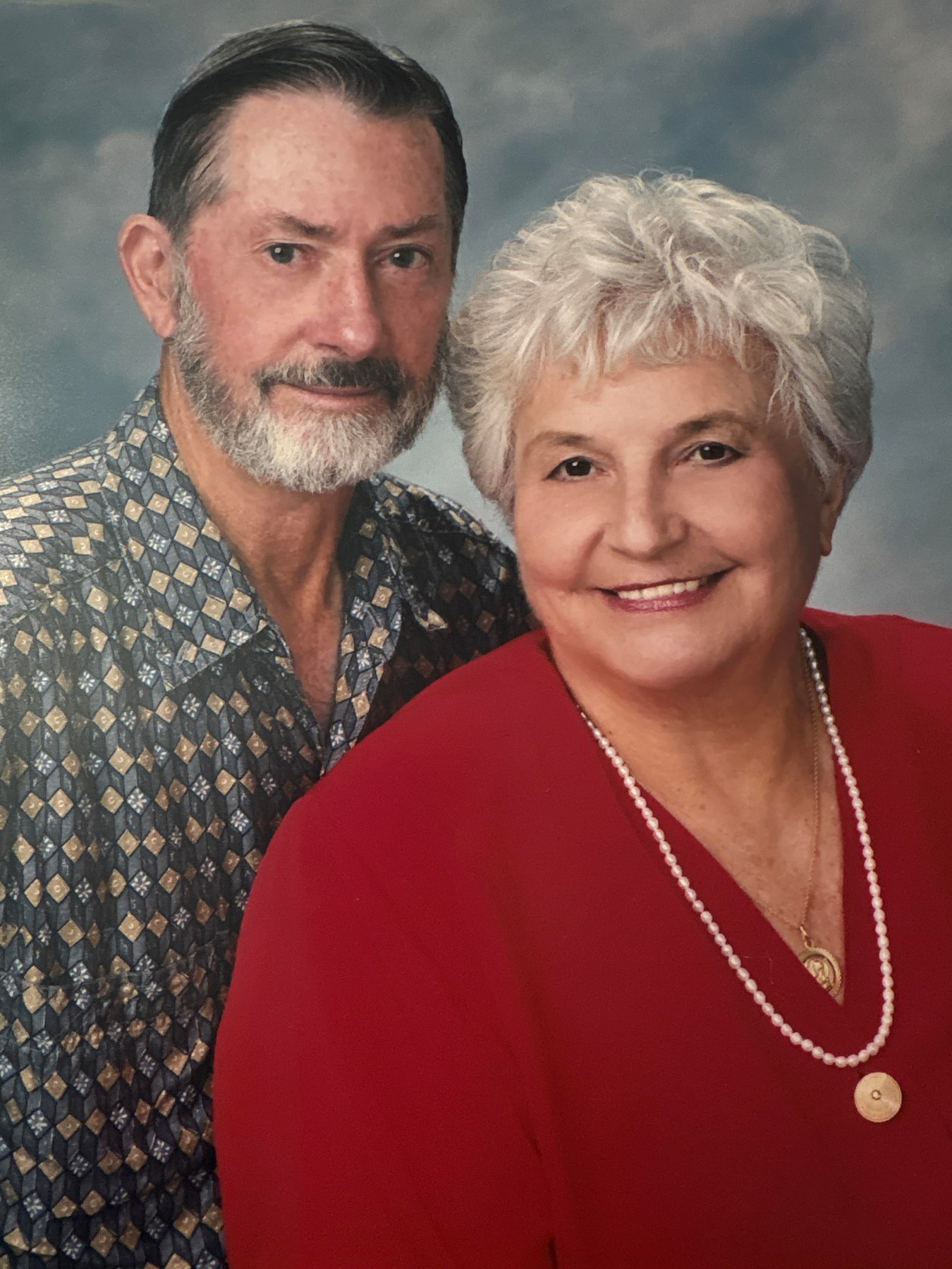 Obituary of Mercedes Fuentes Peck