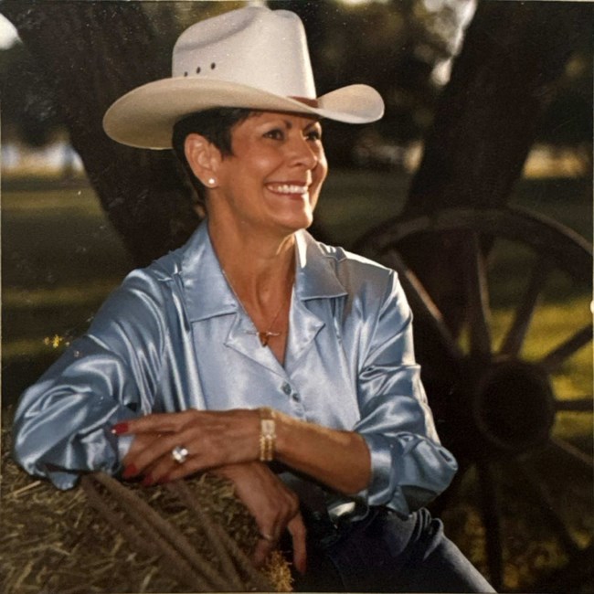 Obituary of Nancy Lou Hall