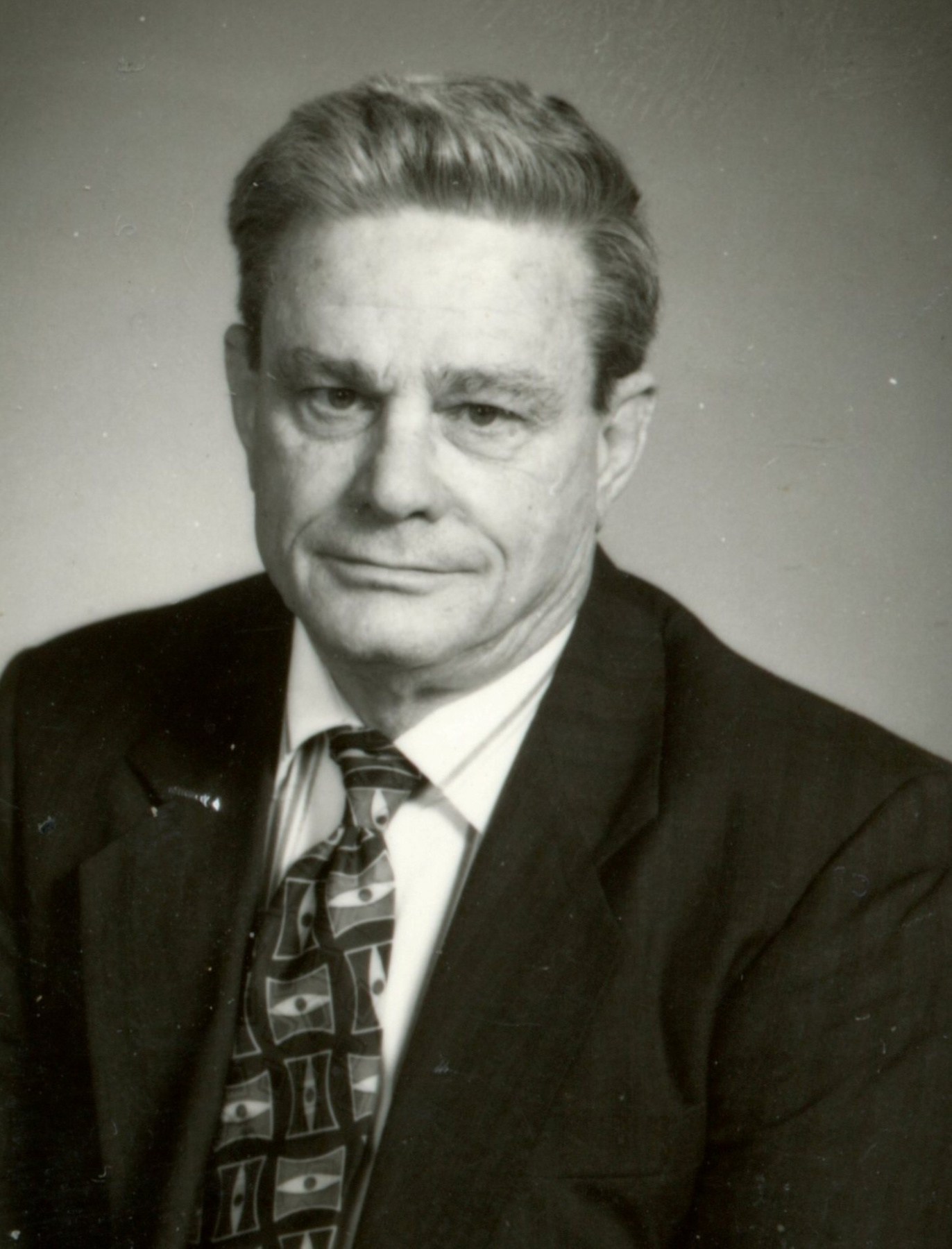 Avis de décès de Ross Elmo Hanna