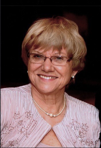 Obituary of Marguerite Evelyn Stefaniuk