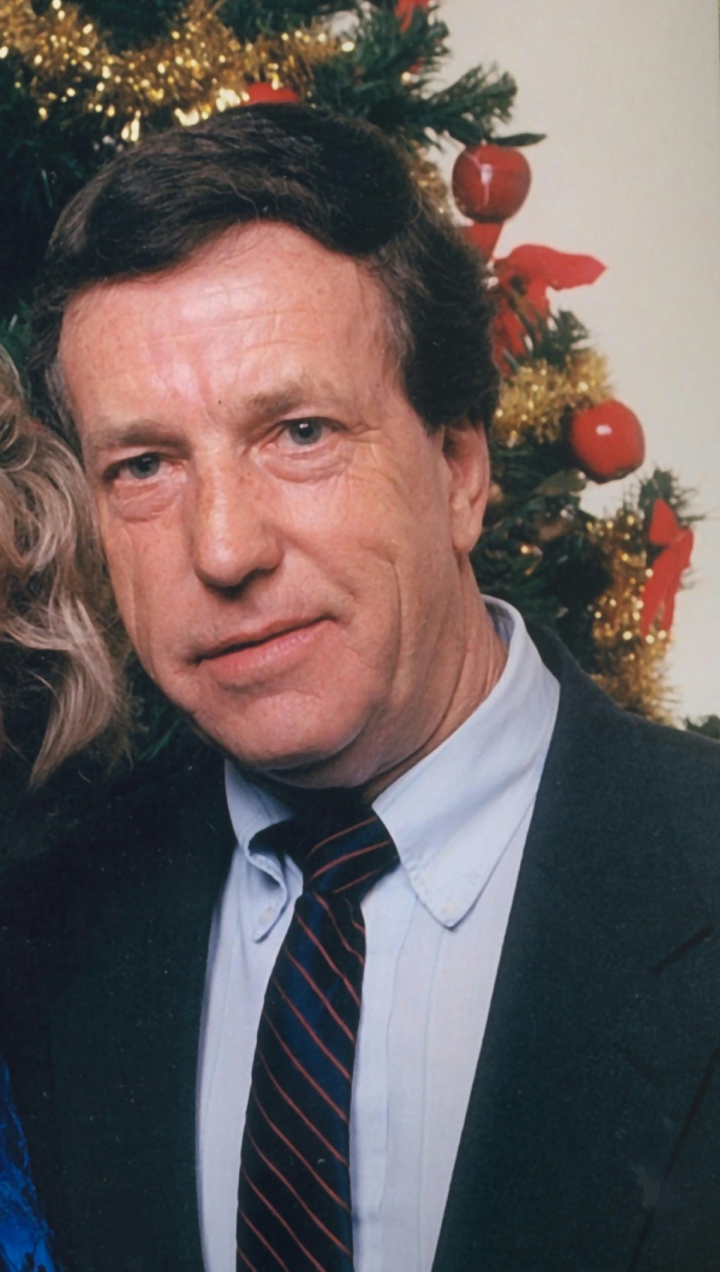 Obituary of Raymond Morton