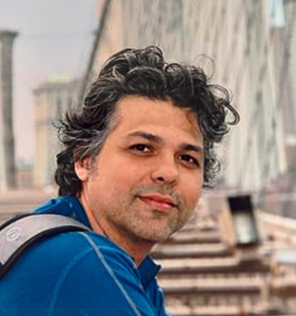 Obituary of Carlos de Leon