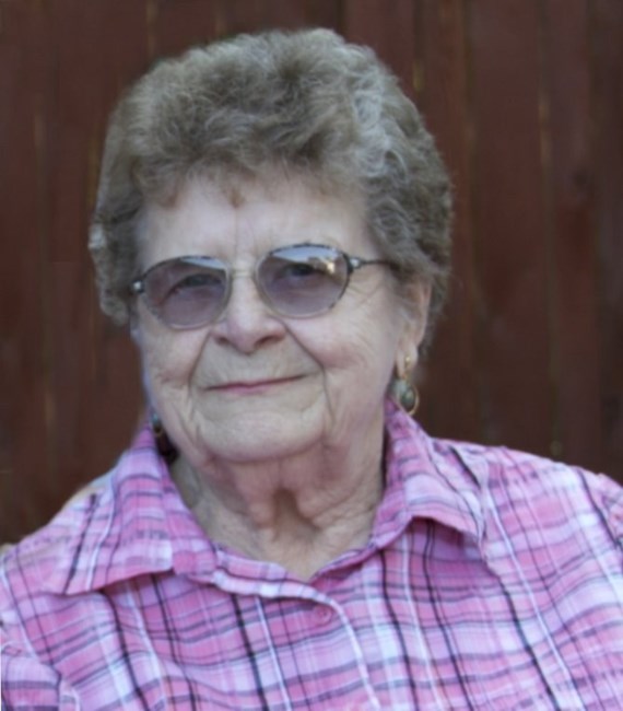 Obituary of Joyce Nadine (Smith) Hombel