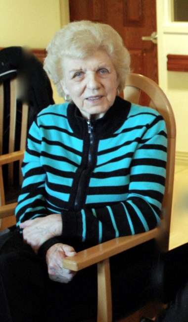 Obituary of Stella J. Komar Nelson