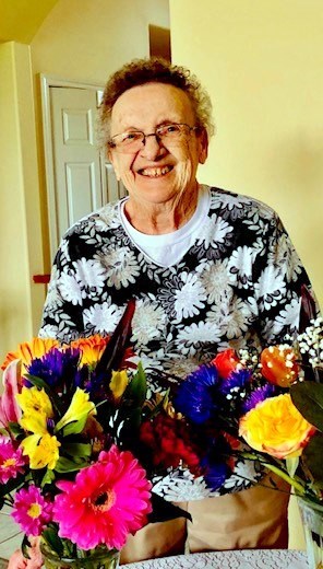 Obituary of Violet Joyce Edwards