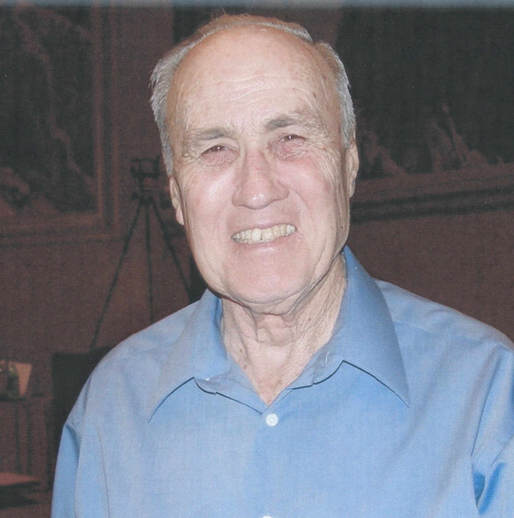 Obituary of Harold Lloyd Whipple