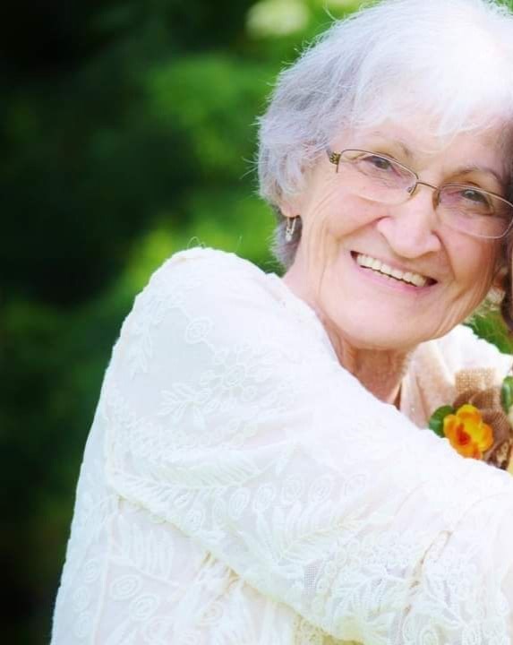 Obituary of Bonnie Hardy Trahan