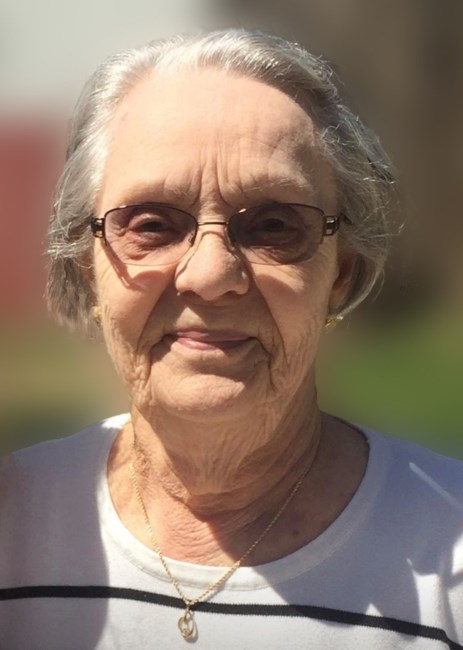 Obituario de Mildred J. Ezinga