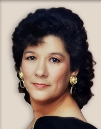 Obituary of Elena Flores Alvarez