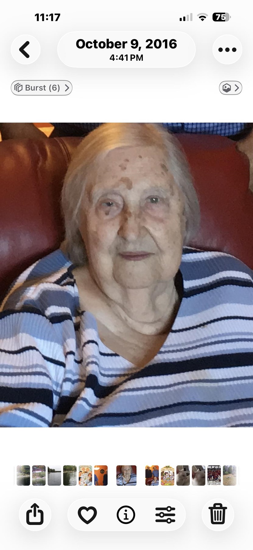 Obituario de Gundega Dzidra Strazdins