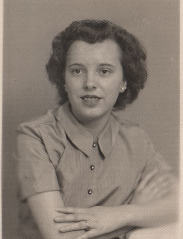 Avis de décès de Evelyn Jean Davis