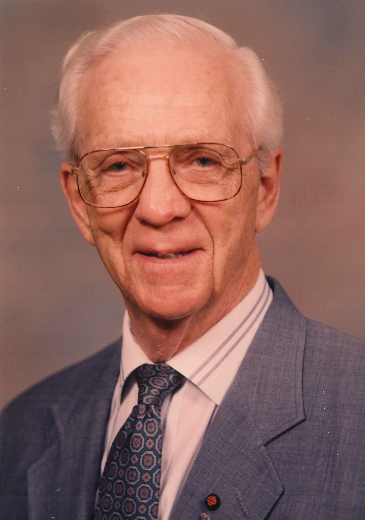 Obituary of Emil Eugene Ogden