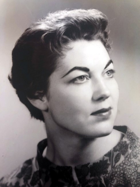 Obituario de Iva Marie Flanders