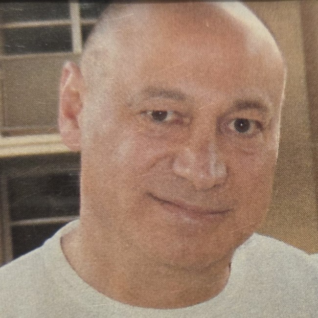 Obituary of Robert Bronfman