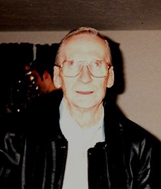 Obituary of Clare "Lee" Chapman