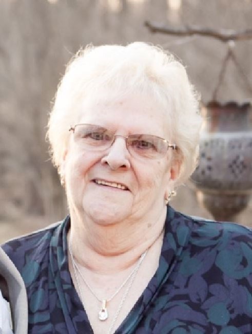 Obituary of Kay L. Armstrong