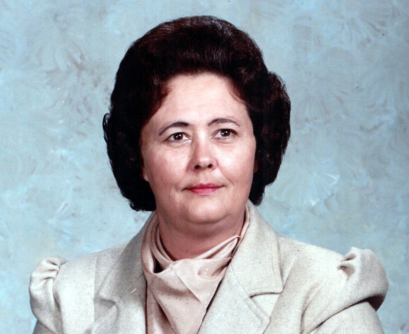 Obituario de Margaret Ruth Peterson Davis