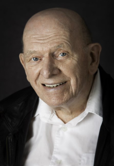 Obituary of Robert Wood Dias