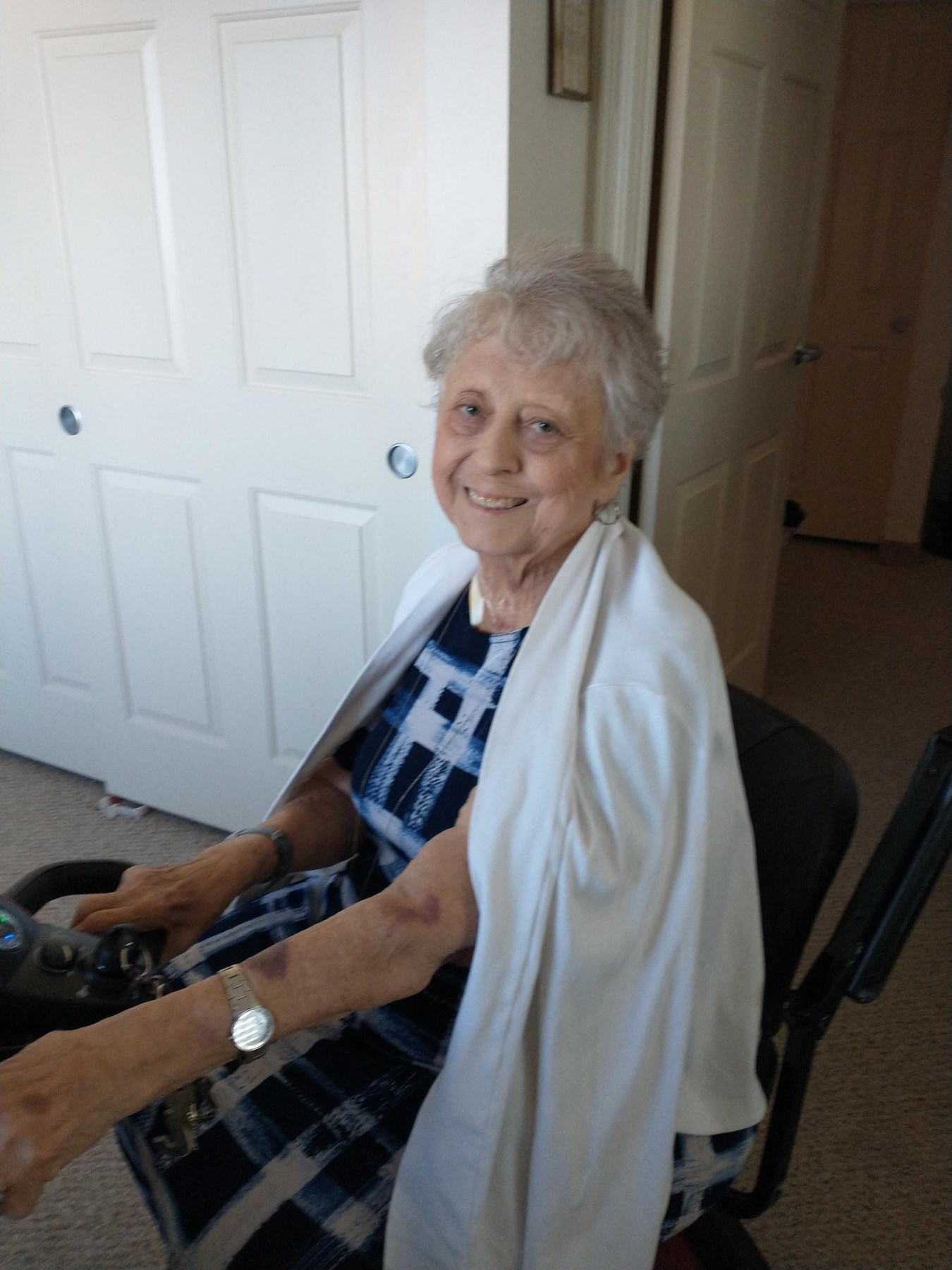 Obituary of Janet Dolores Larson