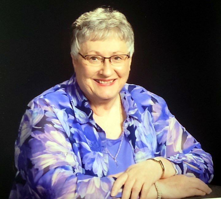 Obituary of Theresa Marie Farnelli