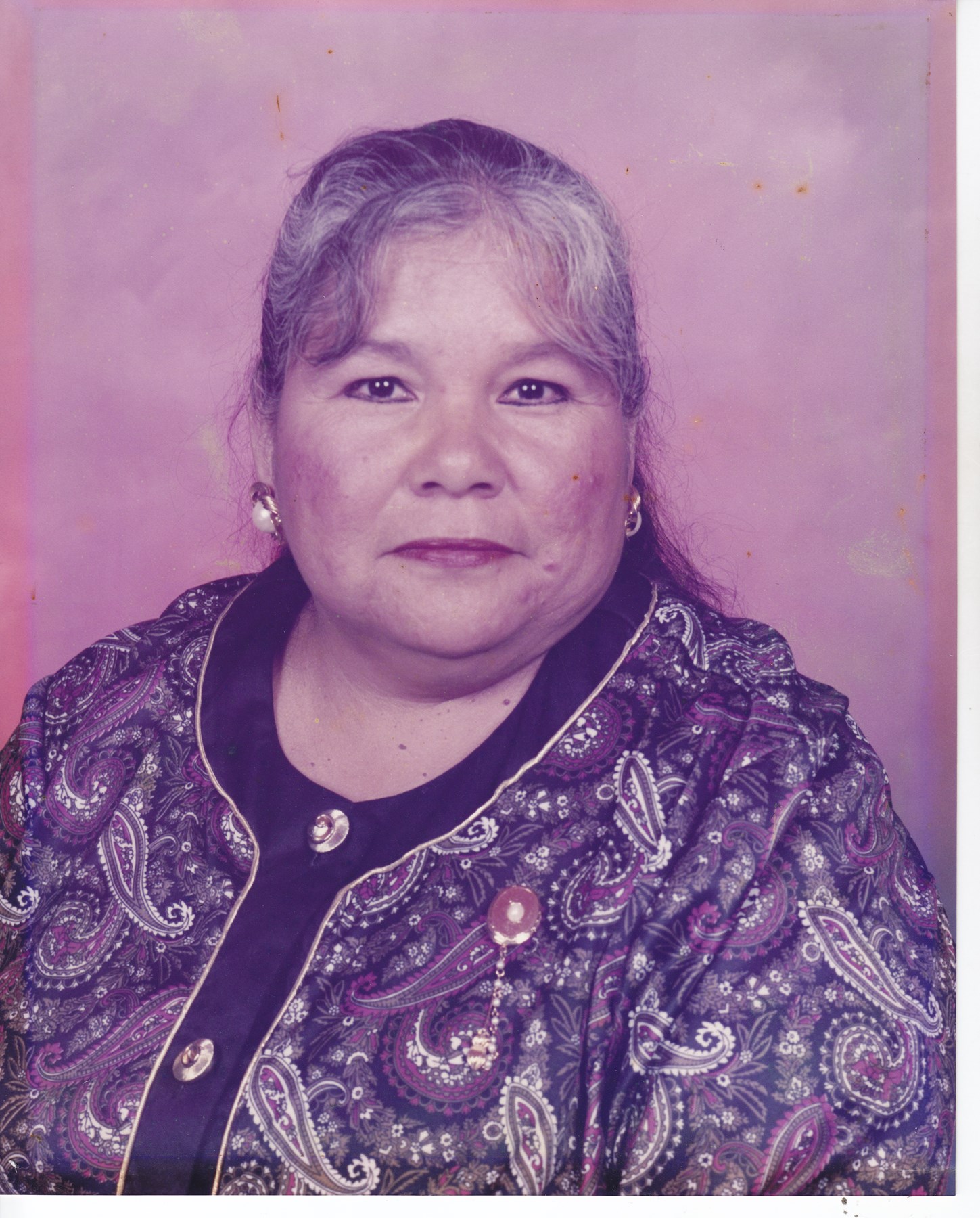 Obituary of Vivian Mendoza