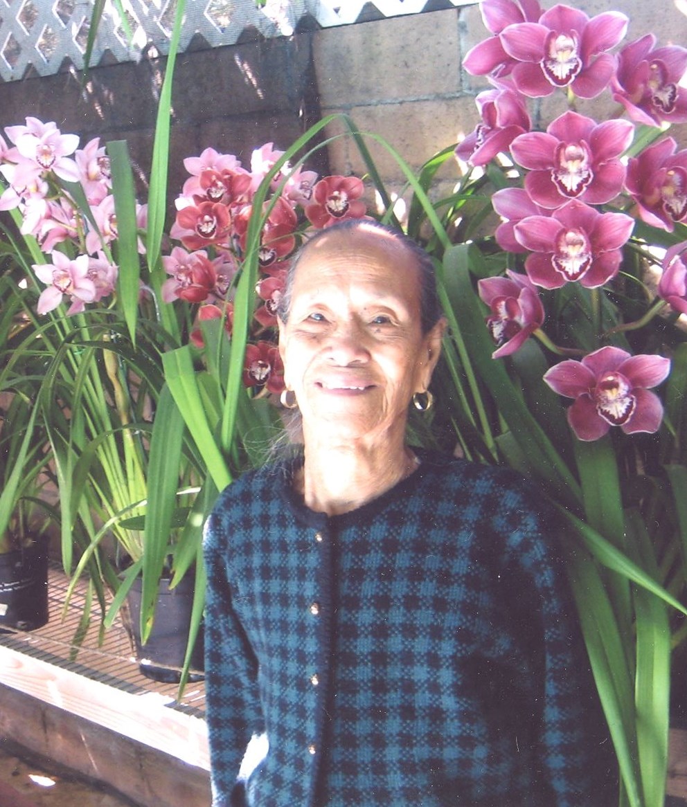 Obituario de Leona M. Mendoza