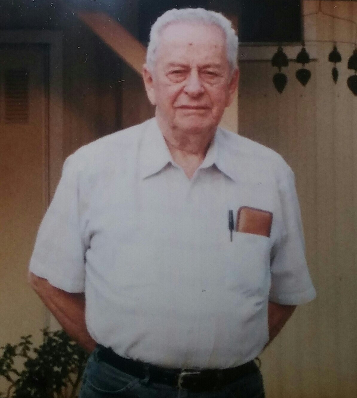 Obituario de Roy Ellsworth Roberts