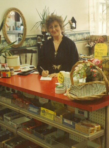 Obituary of Ruth Marilyn Grace COLLINS