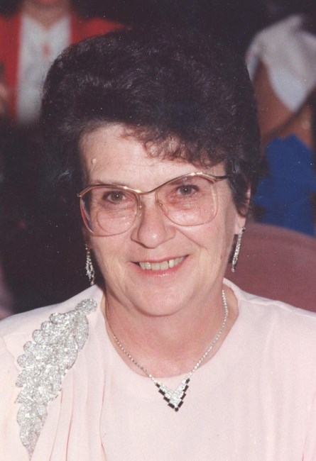 Obituario de Joanne C. Pratt
