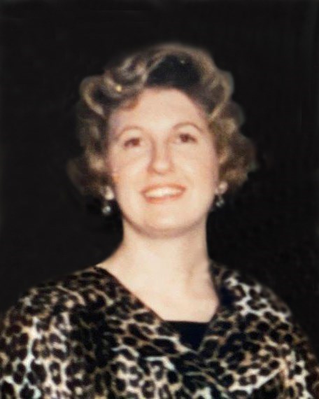 Obituario de Naida Evelyn Marie Stooshnoff