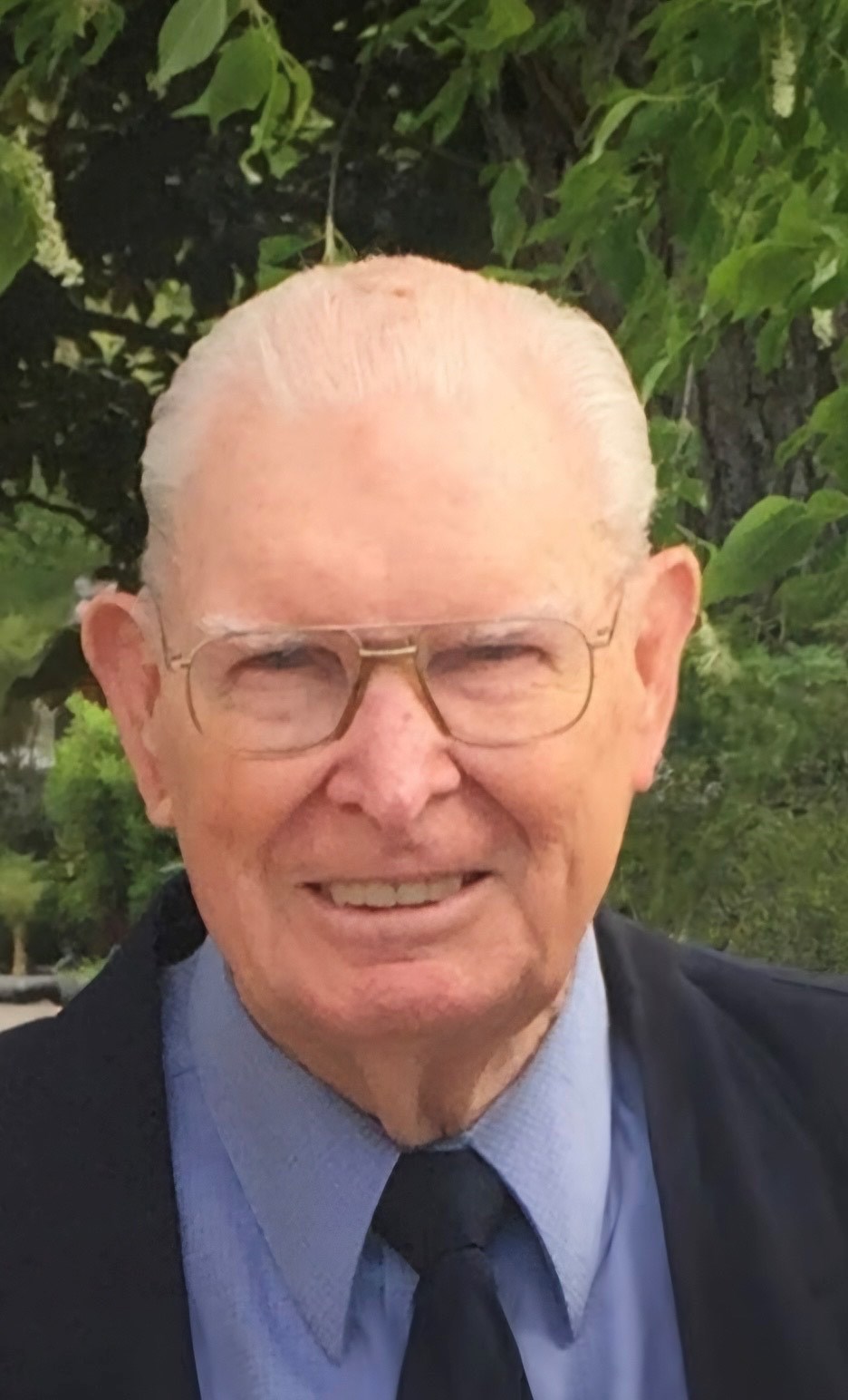 Obituary of Mr. Donald L Campbell