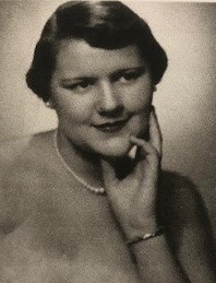 Obituario de Betty Elinor Norman