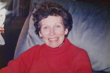Obituary of Carolyn H Meadows
