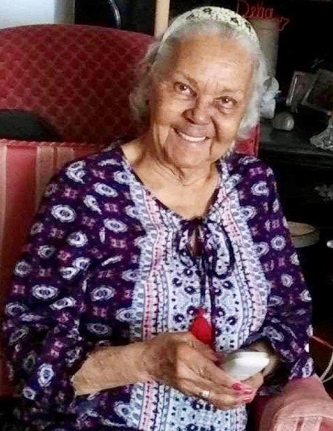 Obituary of Delia Vicente